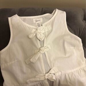 White Sleeveless Top with Bow Accents
